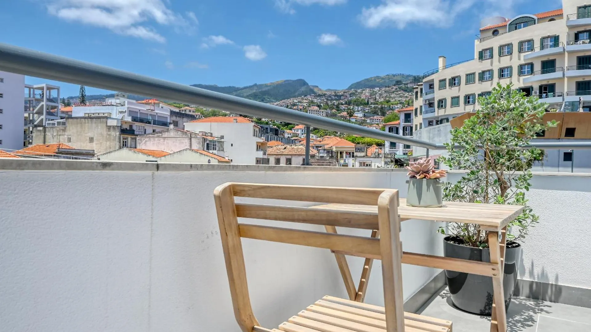 Beco Santa Emilia 4P, A Home In Madeira Funchal  Funchal (Madeira)