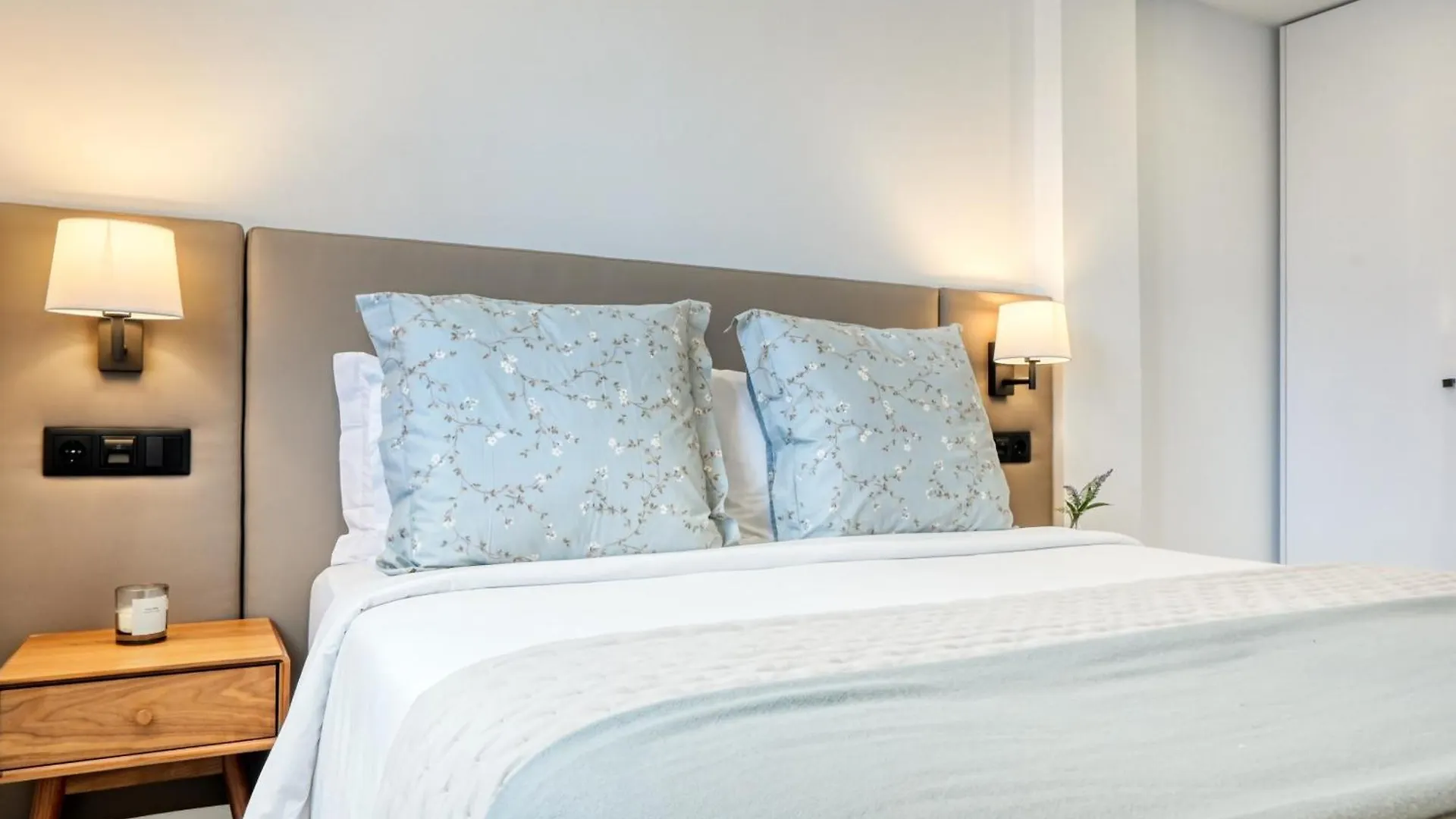 Apartment Beco Santa Emilia 4P, A Home In Madeira Funchal